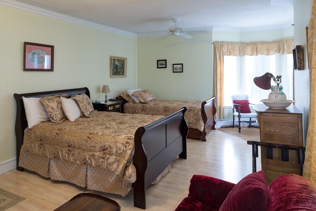 Country Encounters Accommodations Coleman Rum bild