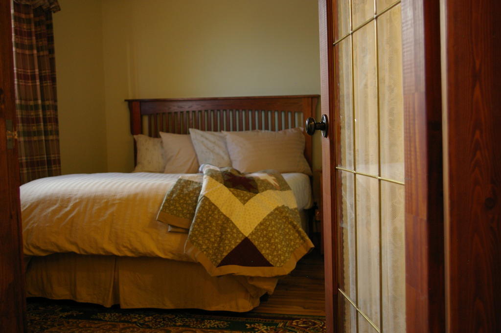 Country Encounters Accommodations Coleman Rum bild
