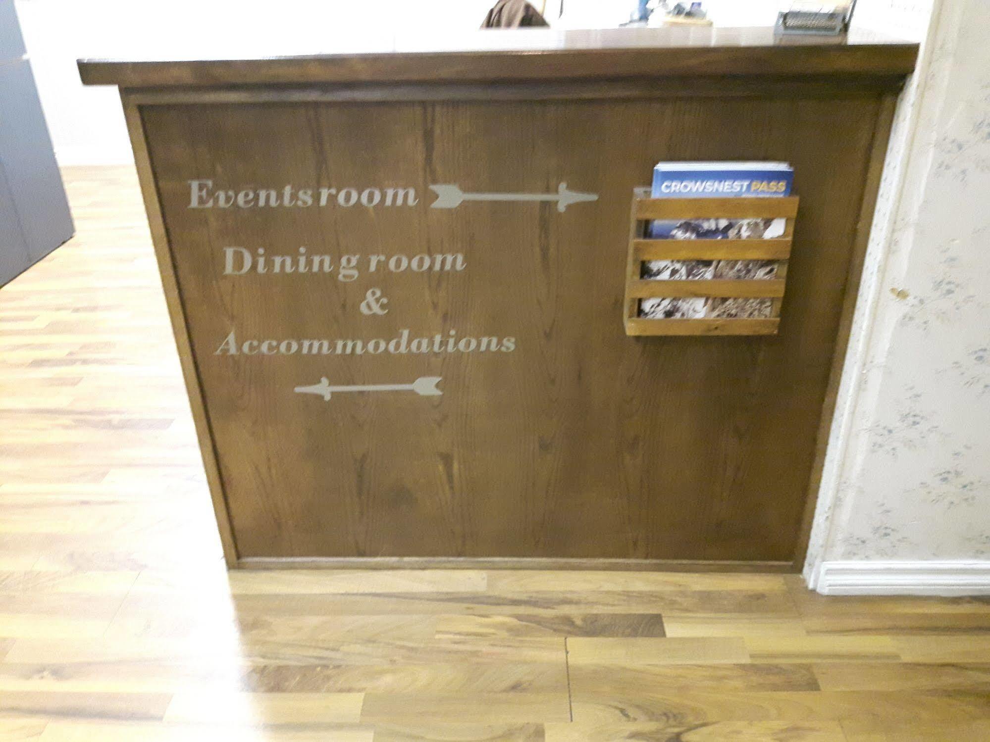 Country Encounters Accommodations Coleman Exteriör bild